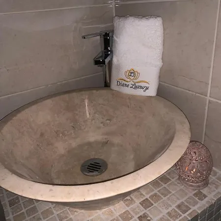 Ξενοδοχείο ημιδιαμονής Diane Luxury 1 3*