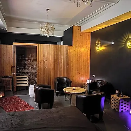 Ξενοδοχείο ημιδιαμονής Diane Luxury 1